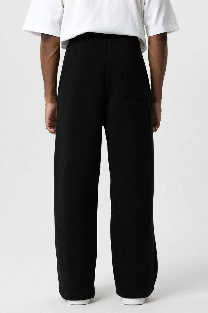 Garm Island Sweatpants in Black