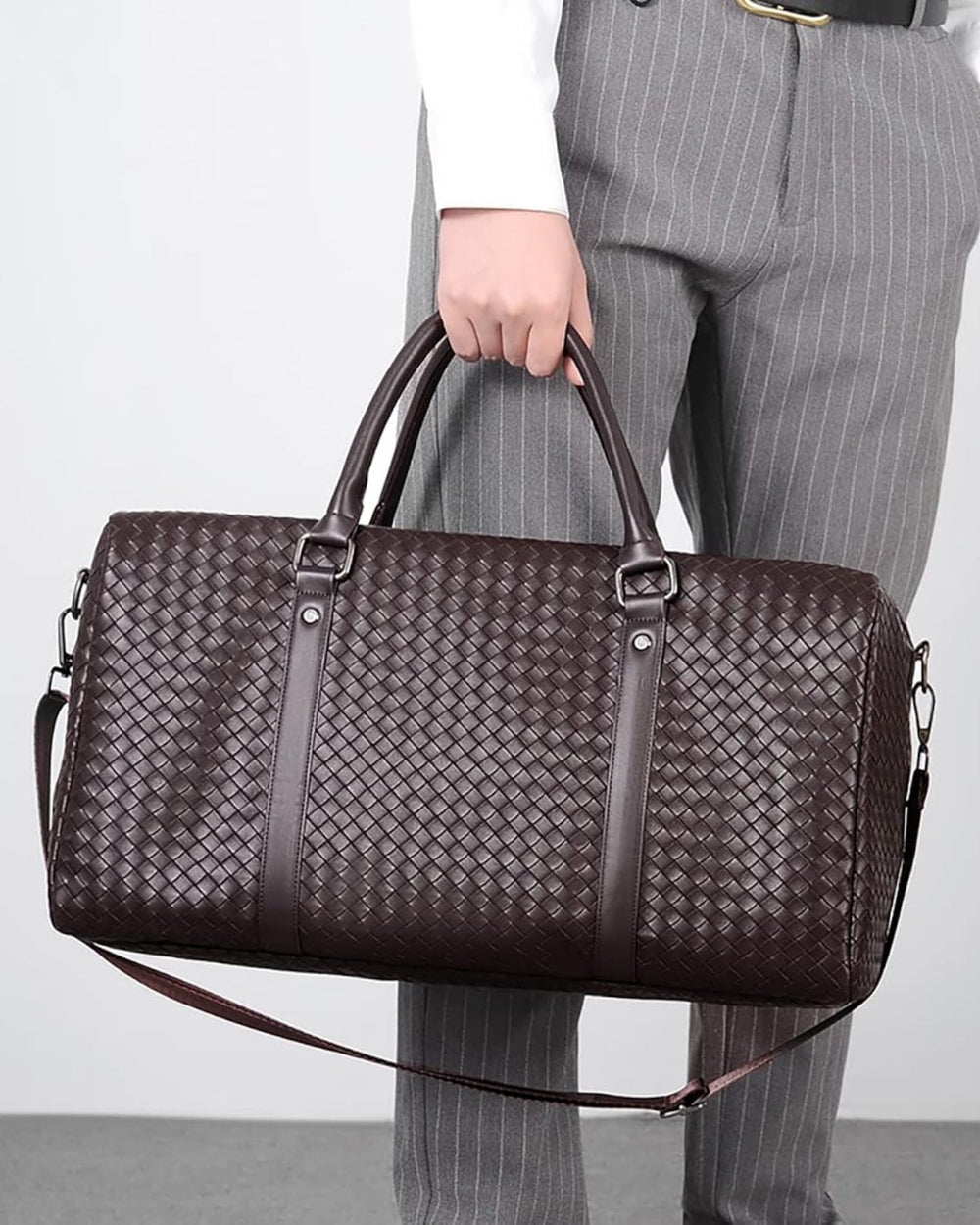Venta woven duffel bag in brown
