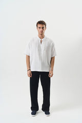 Retro club V neck shirt in white