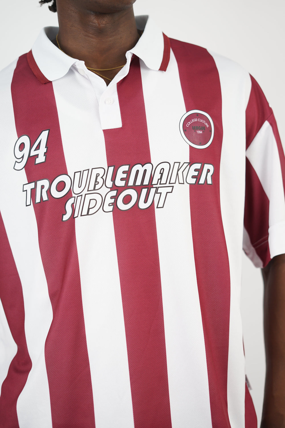 Vamos Troublemaker Oversized Polo T-shirt in burgundy