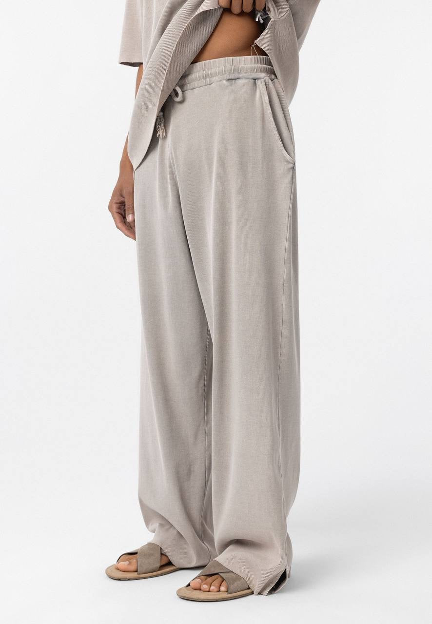 Essence of life washed pants in stone