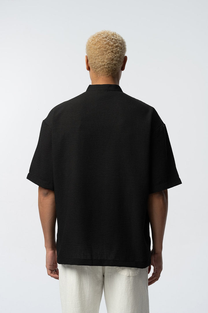 2512 V-NECK DETAILED SHIRT IN BLACK