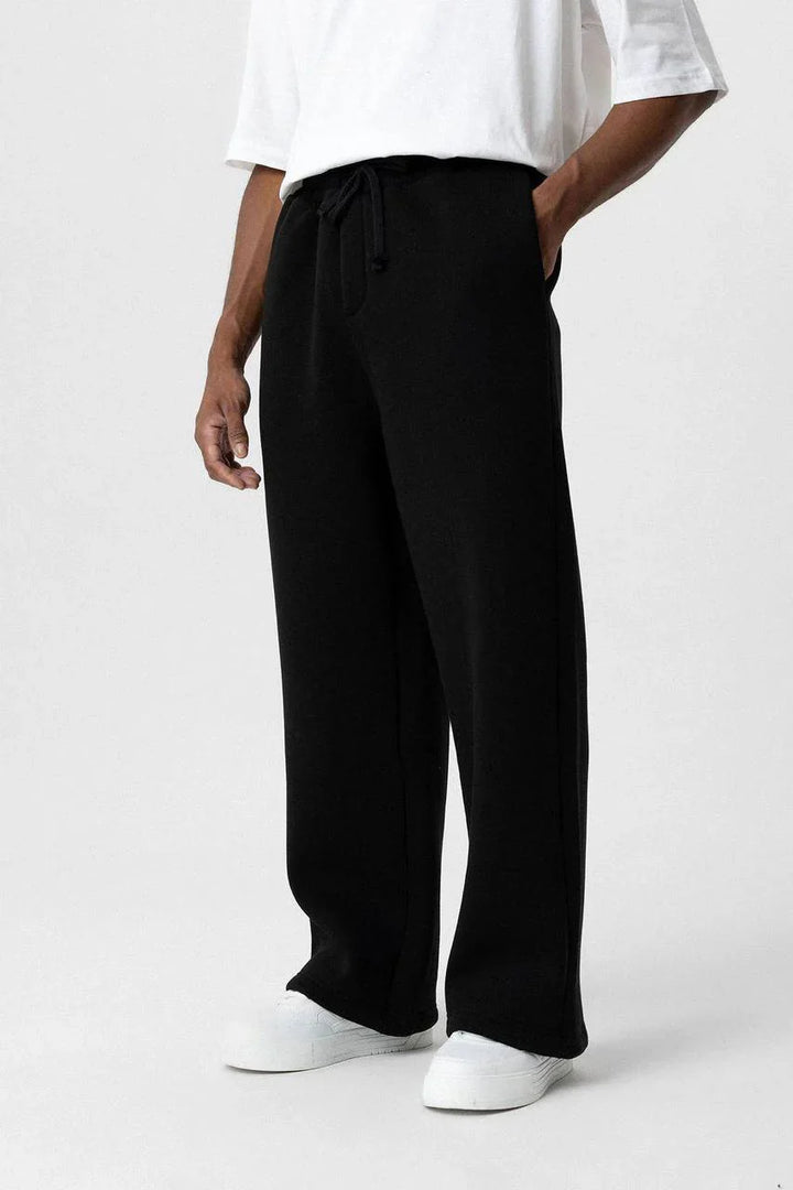 Garm Island Sweatpants in Black
