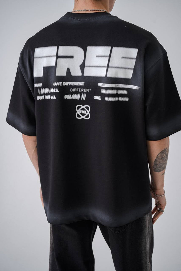 Retro Club Be Different Backprint T-shirt in Black