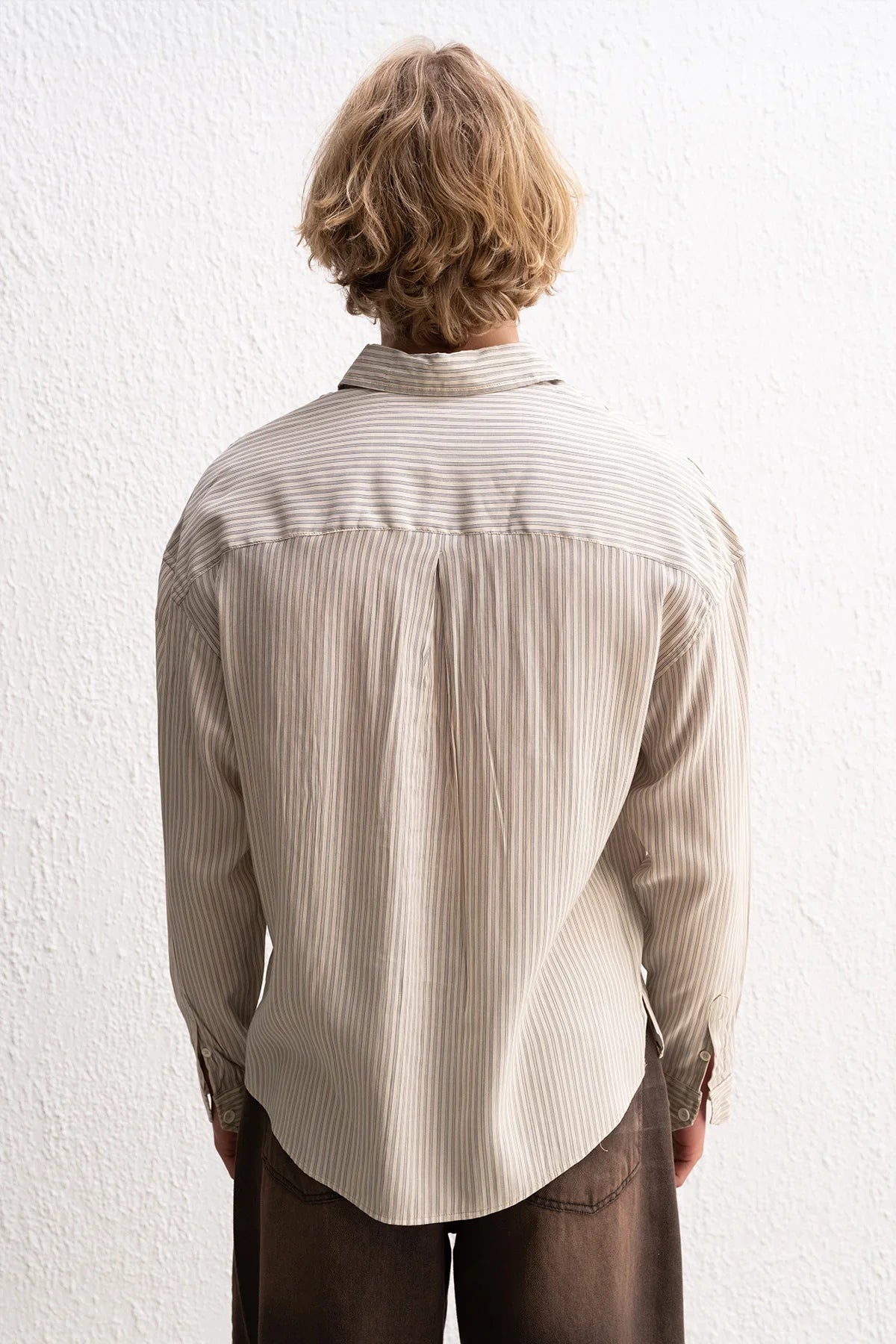GIESTO EMBROIDERY DETAIL STRIPE SHIRT IN CREAM