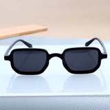 Polygonal sun glasses with curved bridge in black