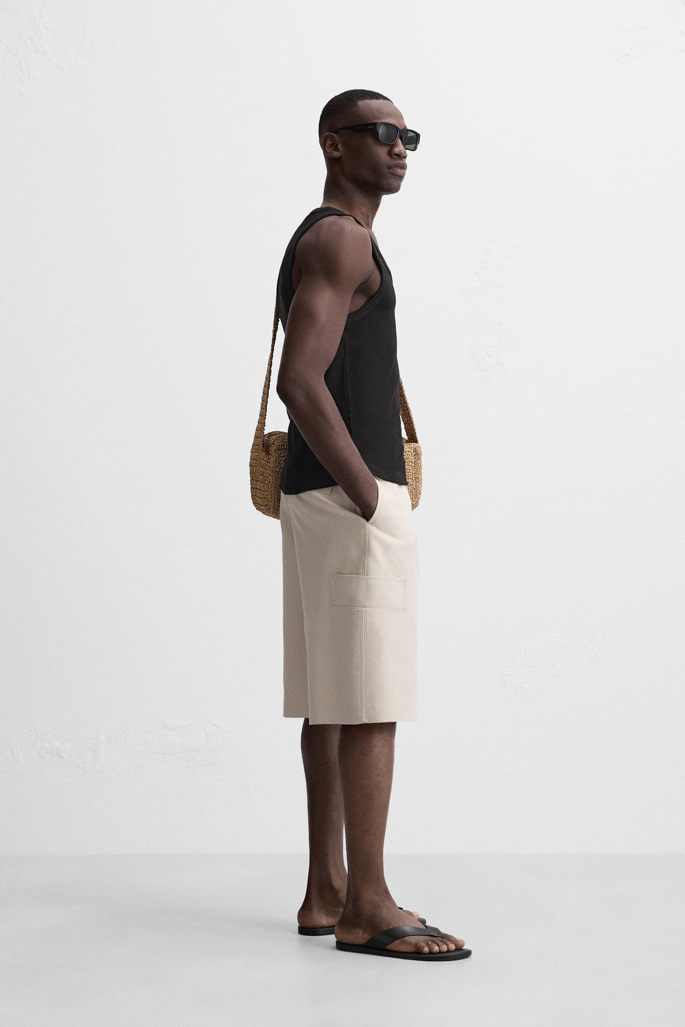 Vamos Ribbed Cotton Vest T-shirt in Black
