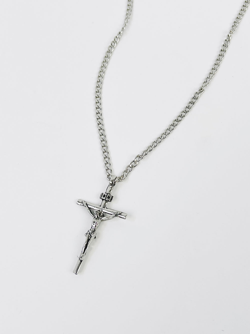 Crucifix Necklace in silver