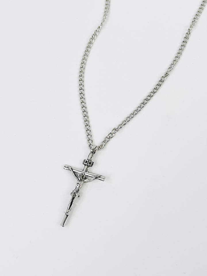 Crucifix Necklace in silver