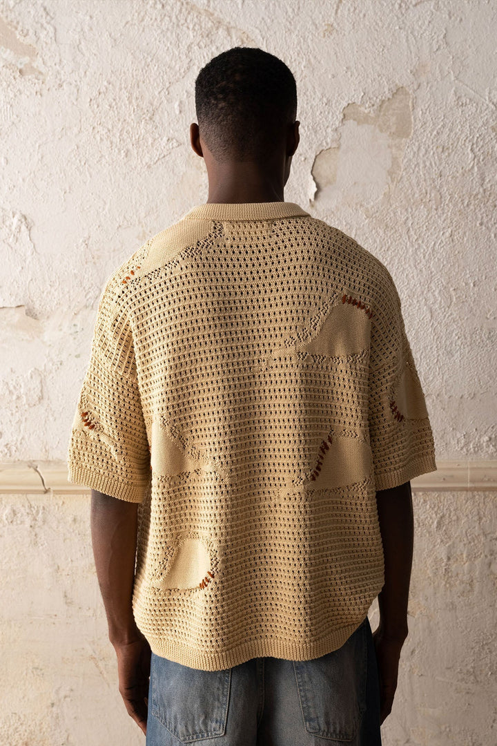 Giesto crochet shirt with brown stitching in beige