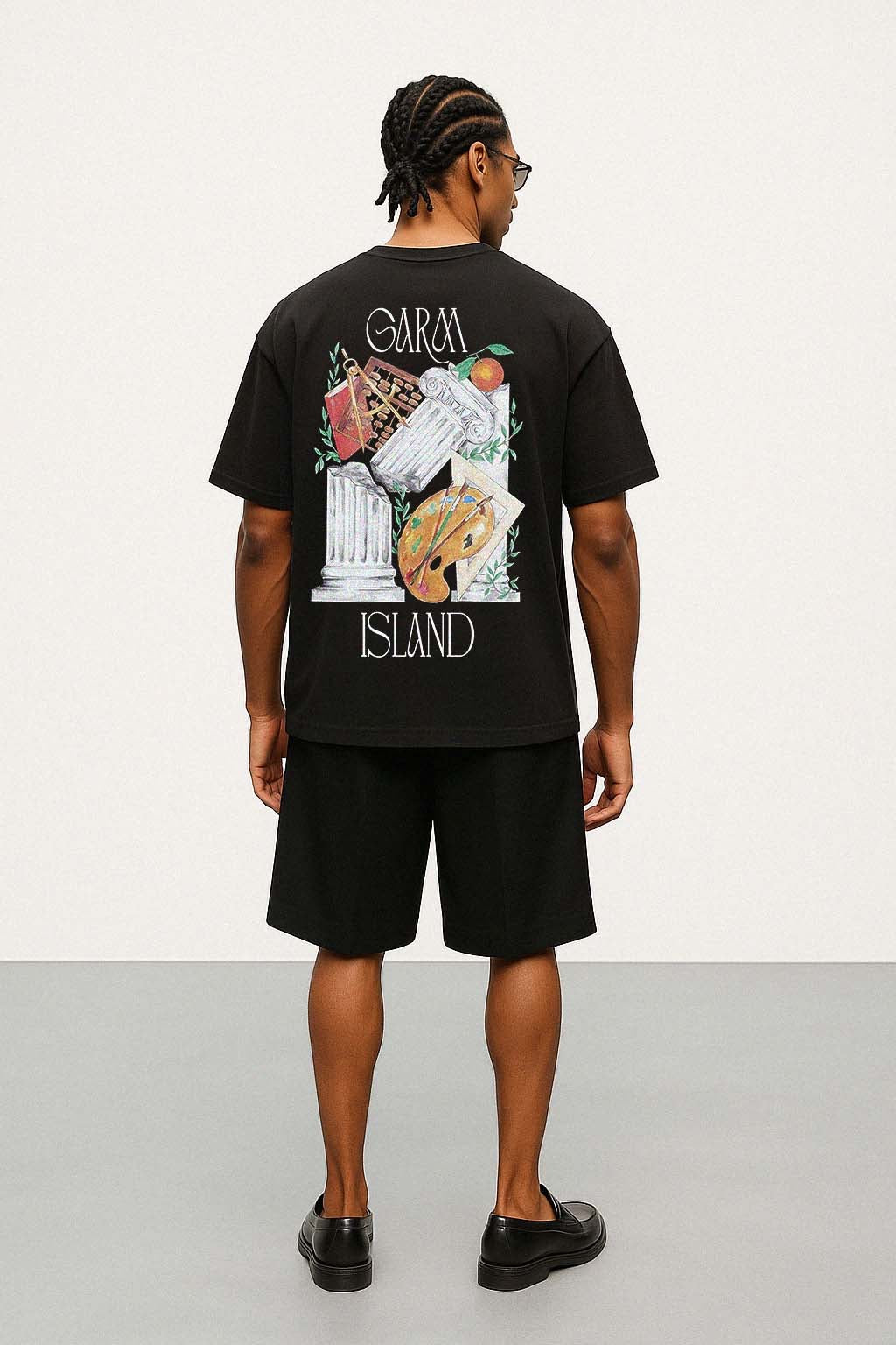 Garm Island Chateau de Garm T-shirt in black
