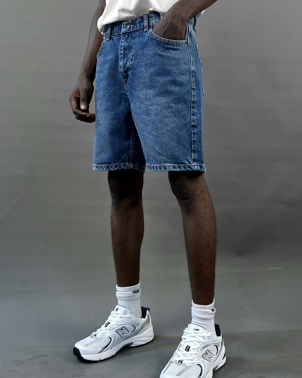 Difransel regular denim jean shorts in dark blue