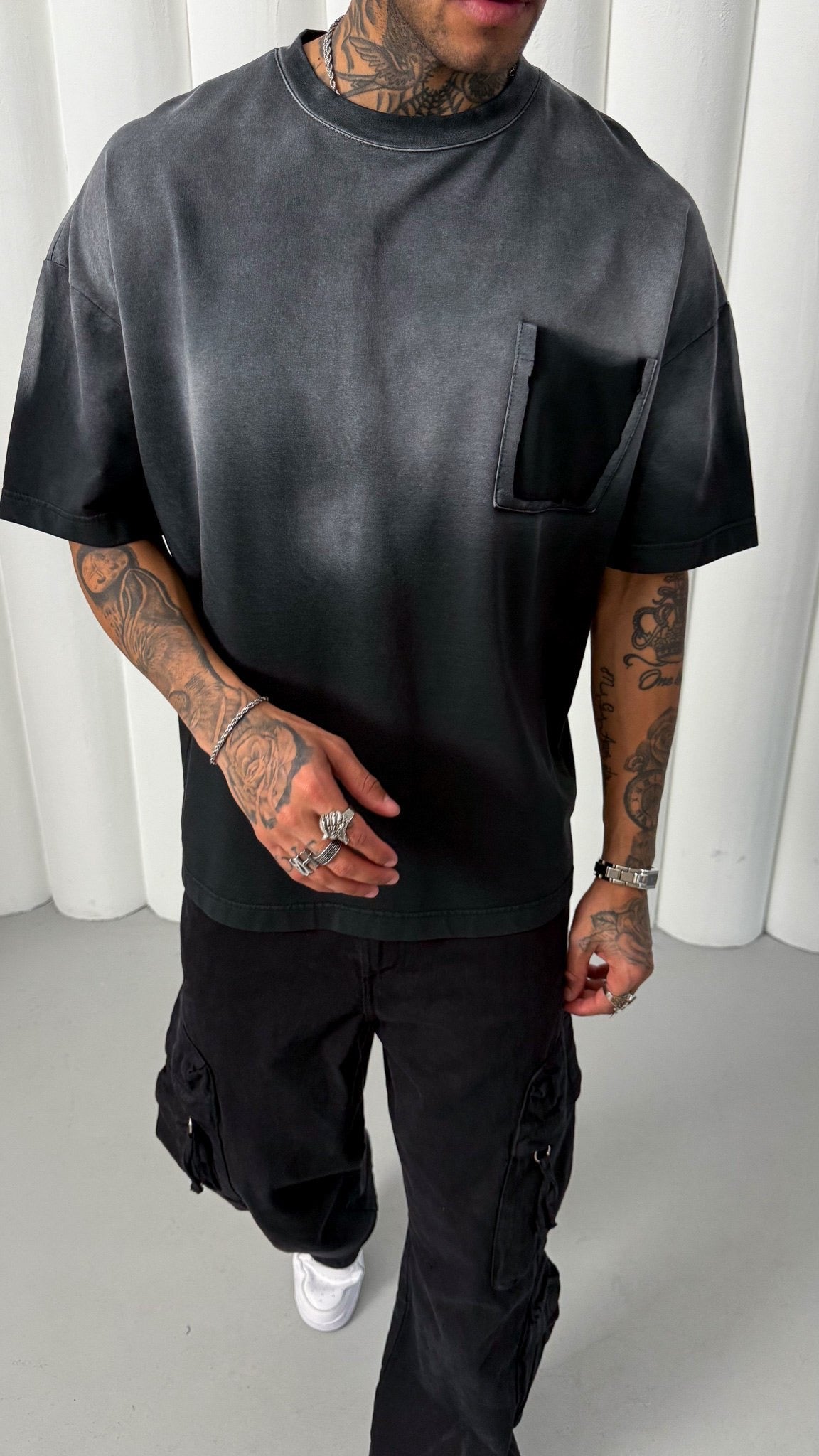 Mechanic Sun Faded T-shirt in Black