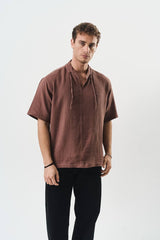 Retro club V neck shirt in brown