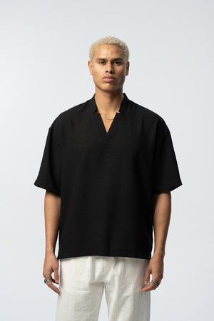 2512 V-NECK DETAILED SHIRT IN BLACK