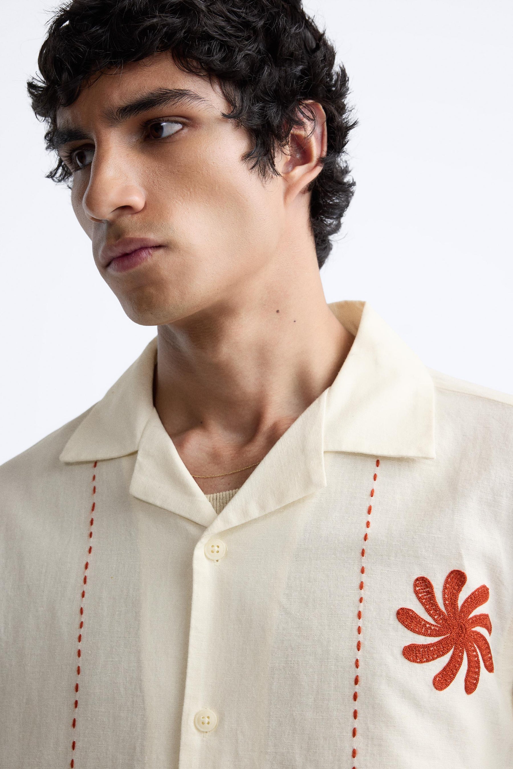 GARM ISLAND RED THREADING OVERSIZED LINEN SHIRT BEIGE