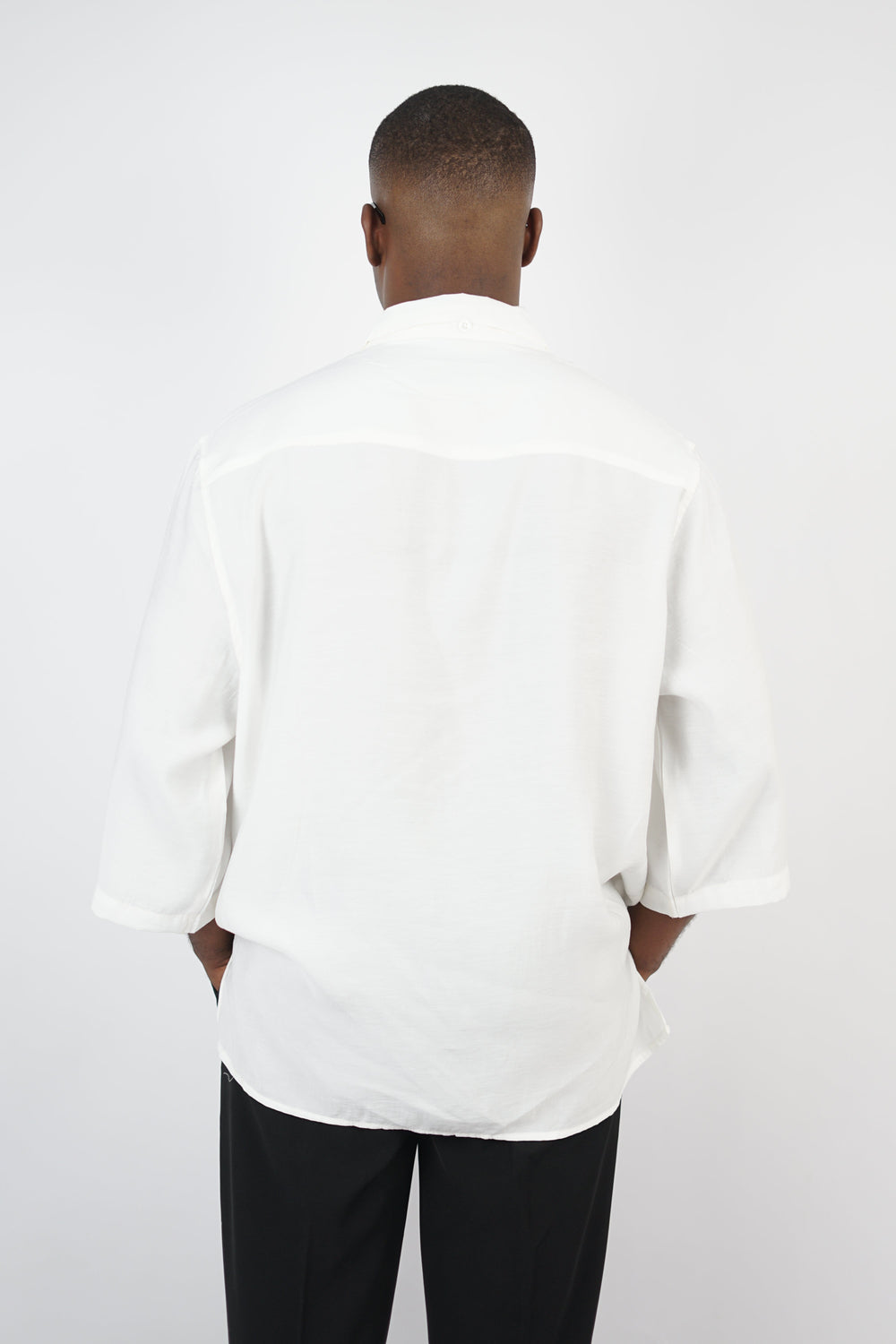 Mechanic Flowing Shirt with Bow in White