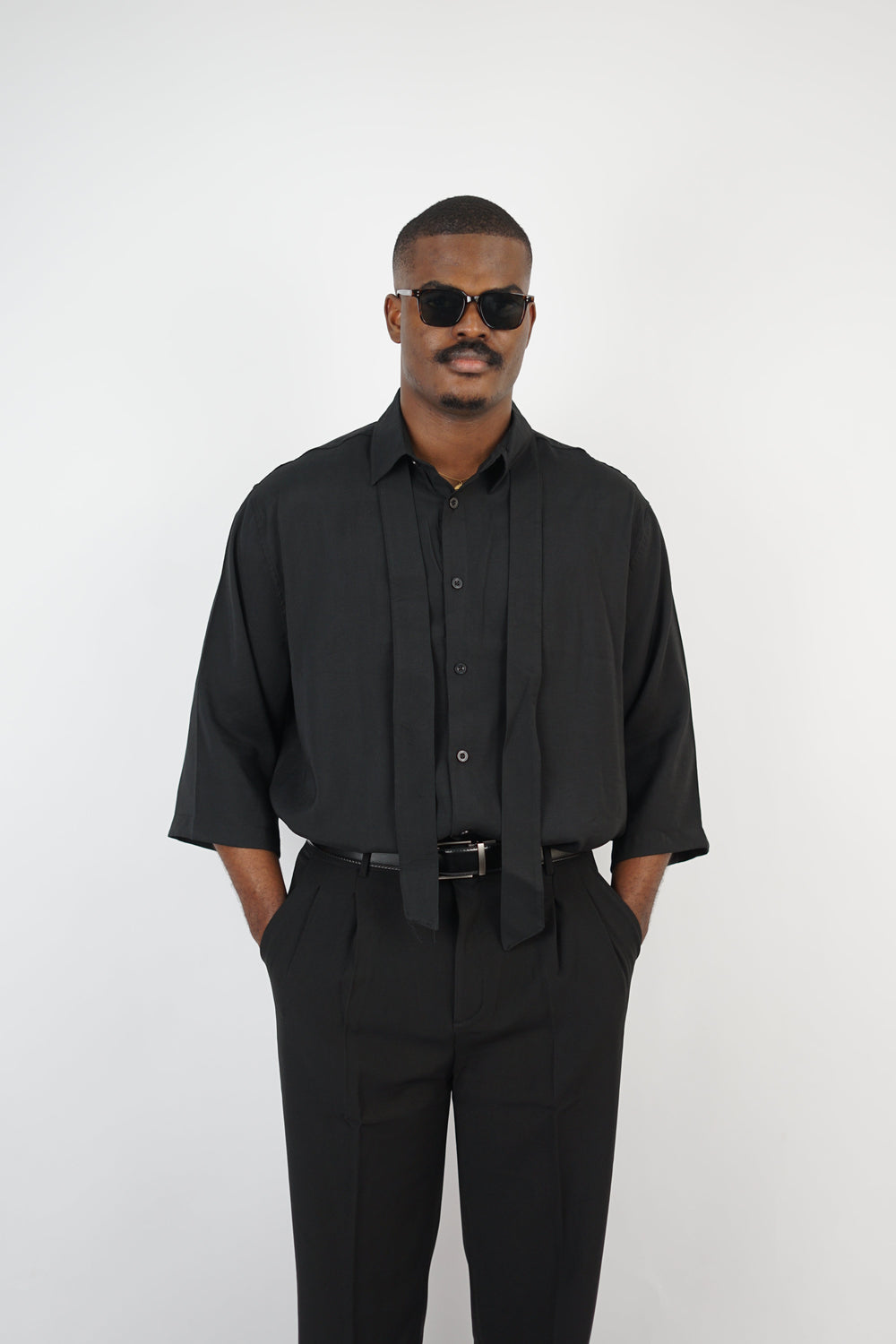 Mechanic Flowing Shirt with Bow in Black