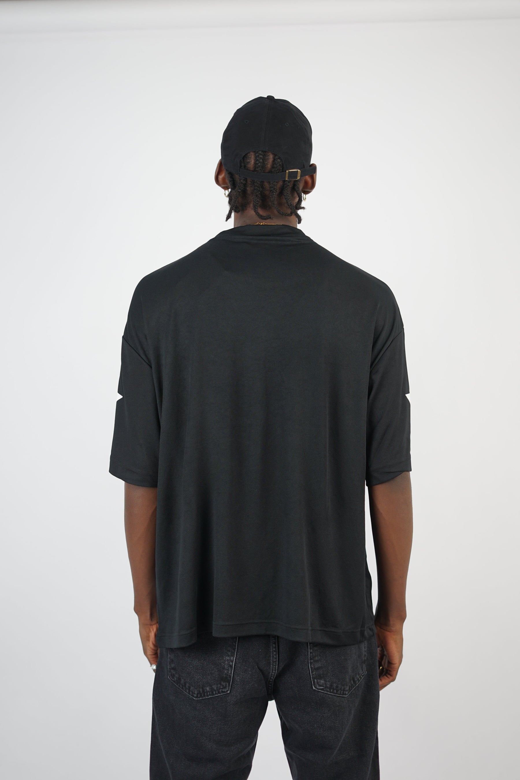 Essence of Life American Football Jersey T-shirt in Black