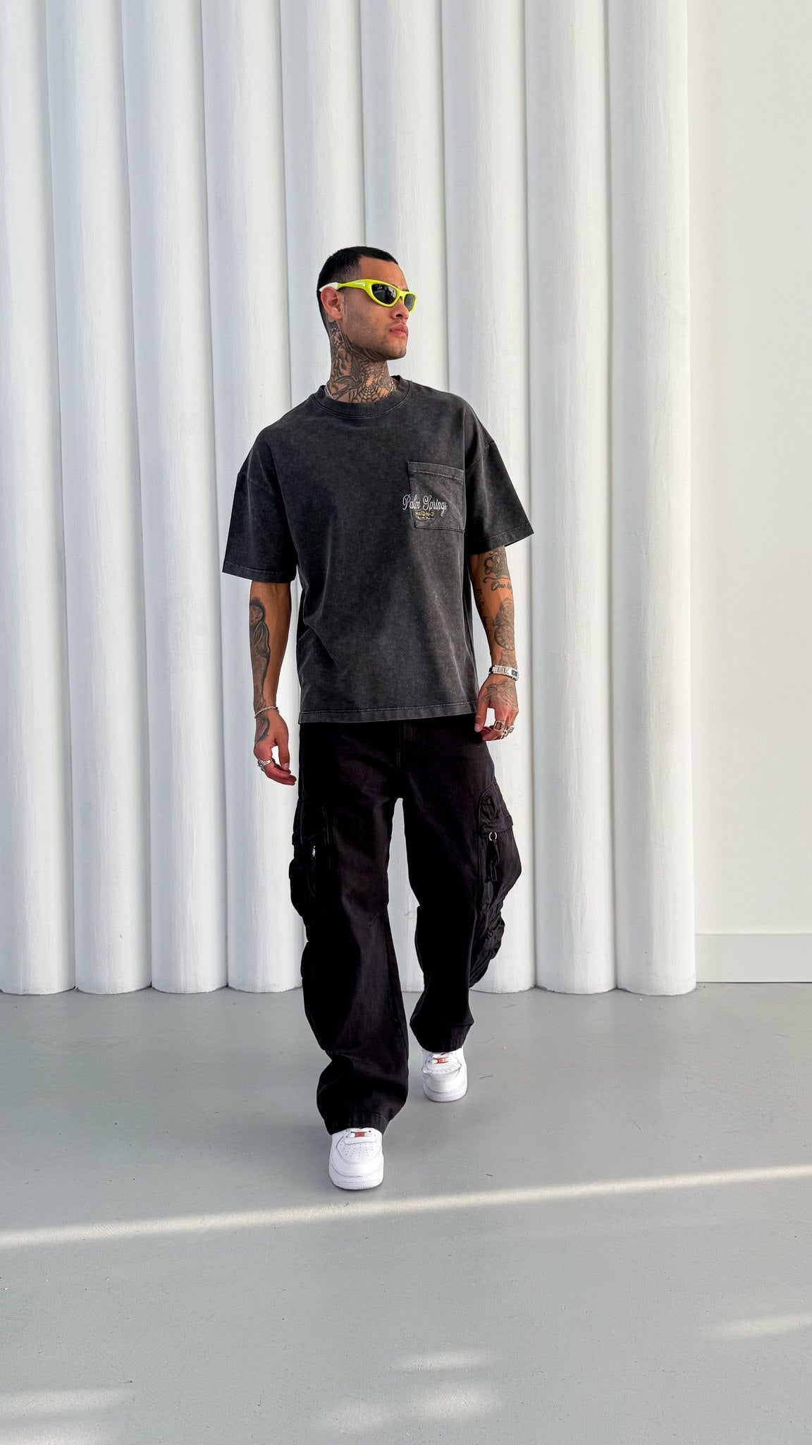 Mechanic Palm Springs Oversized T-shirt in washed grey