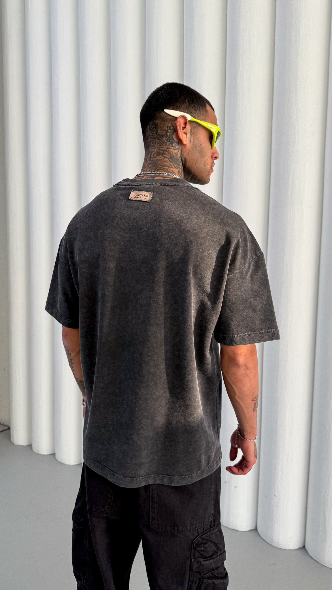 Mechanic Palm Springs Oversized T-shirt in washed grey