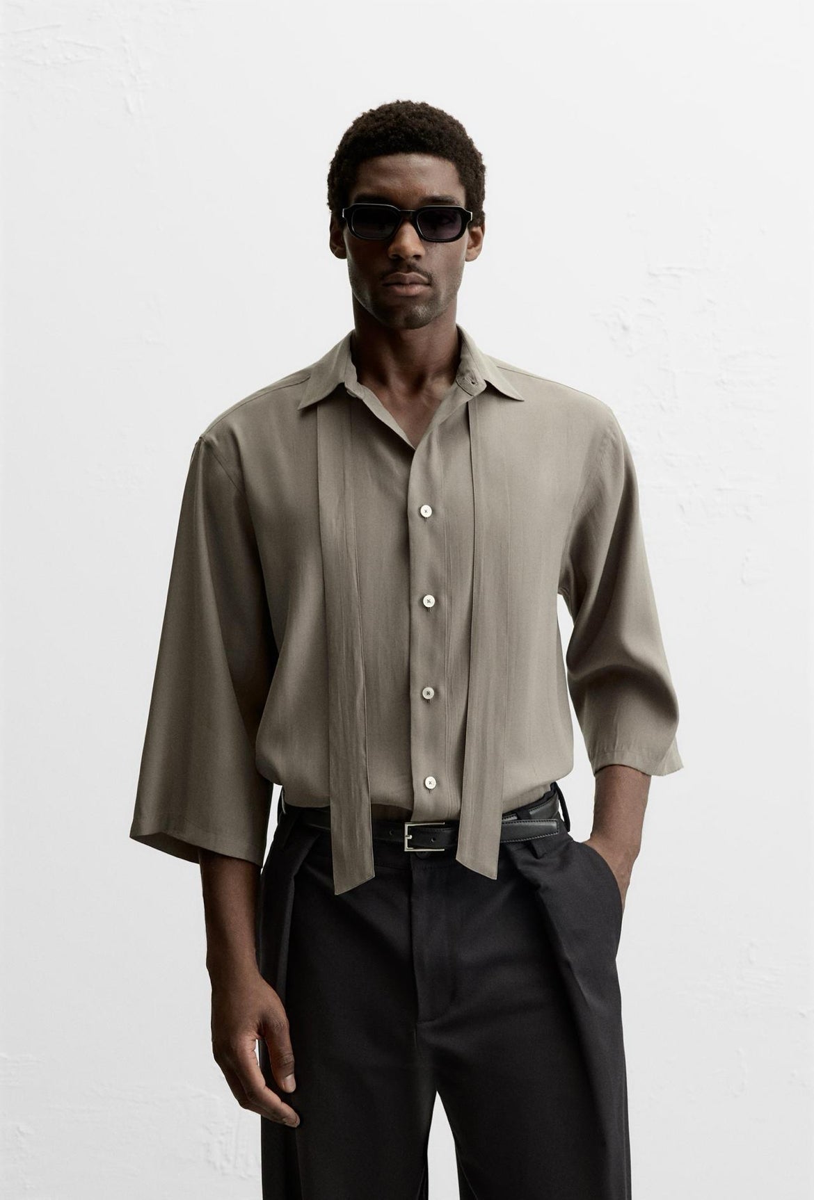Mechanic Flowing Shirt with Bow in Khaki