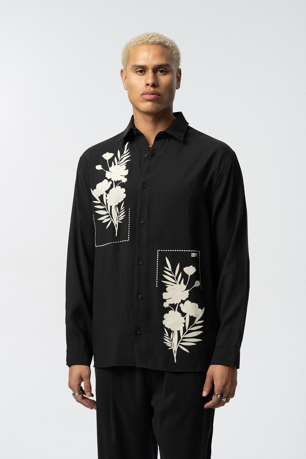 2512 Resort Linen Shirt in Black