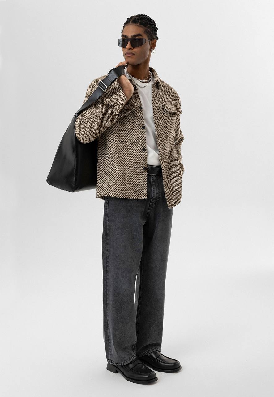Essence of Life Oversized Overshirt in dark brown