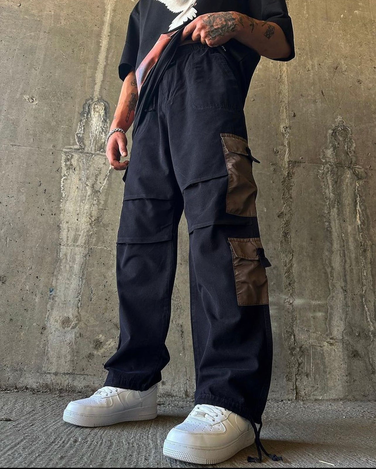 Garm Island x Difransel Multi Pocket cargo pants in black